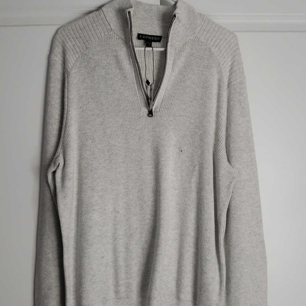 NWT Mens Express Quarterzip!
